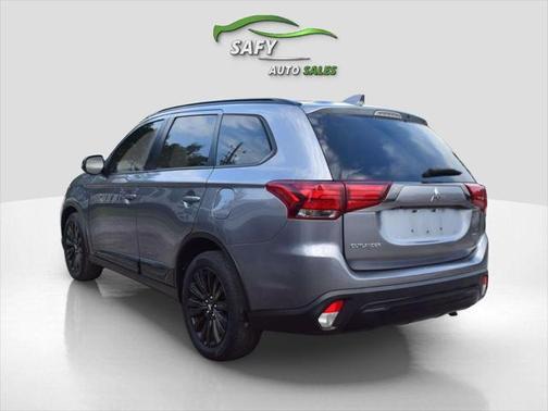 2020 Mitsubishi Outlander SP