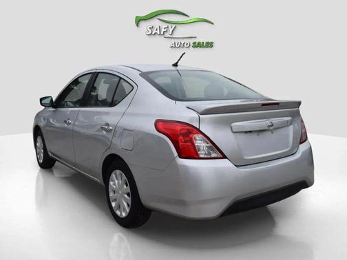 2019 Nissan Versa 1.6 SV