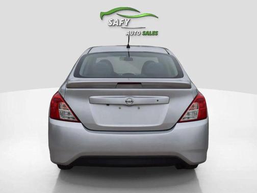 2019 Nissan Versa 1.6 SV