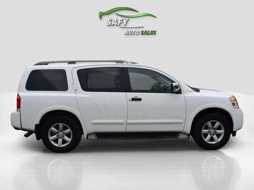 2012 Nissan Armada SV