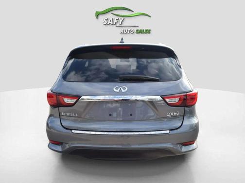 2017 INFINITI QX60 Base
