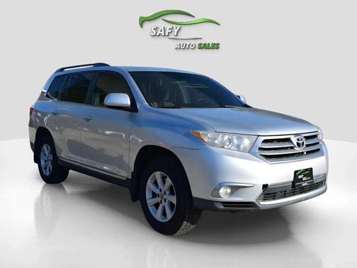 2012 Toyota Highlander SE