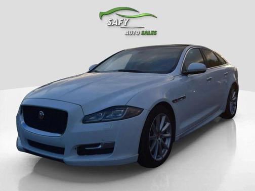 2016 Jaguar XJ XJ R-Sport