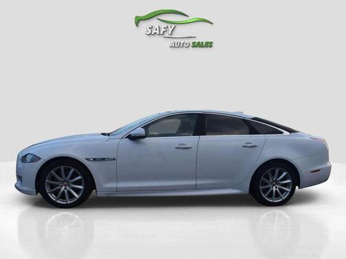 2016 Jaguar XJ XJ R-Sport