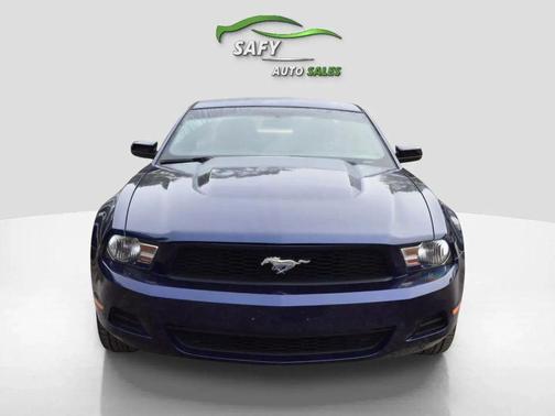2012 Ford Mustang Coupe 2D