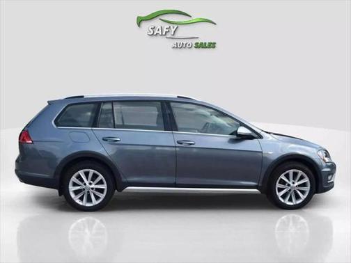 2017 Volkswagen Golf Alltrack TSI SEL