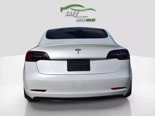 2023 Tesla Model 3 Standard Range