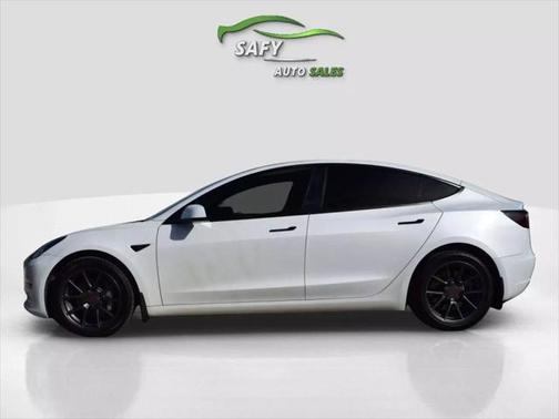 2023 Tesla Model 3 Standard Range