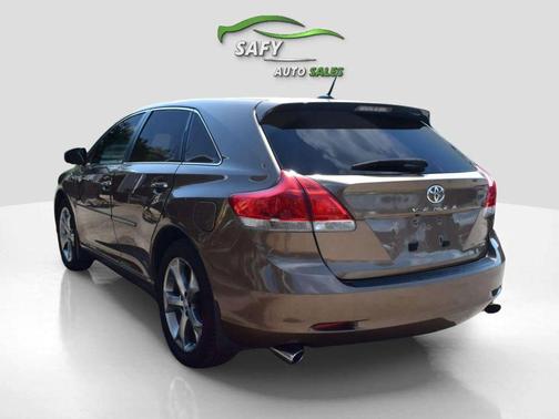 2010 Toyota Venza Base