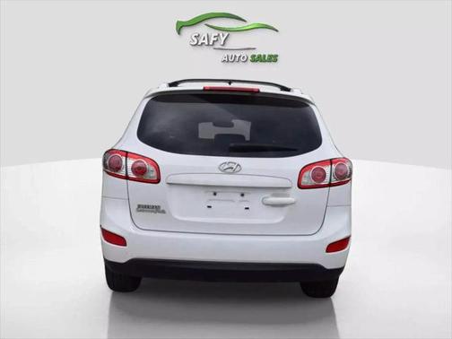 2012 Hyundai SANTA FE SE