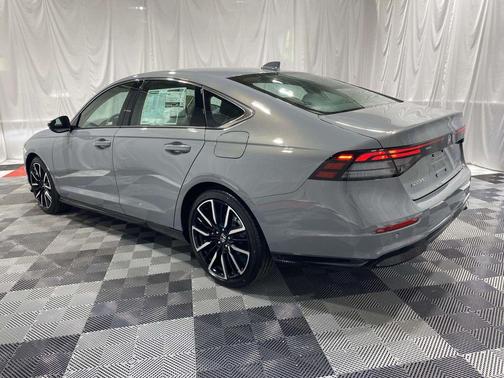 Urban Gray Pearl 2026 Honda Accord Hybrid Touring