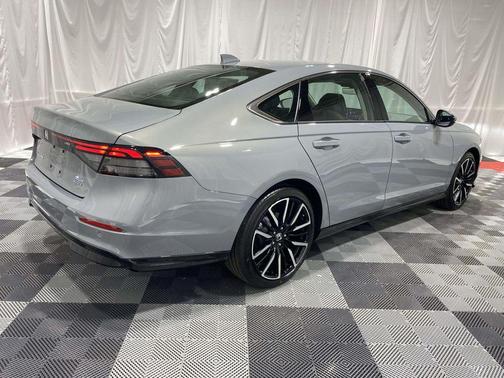 Urban Gray Pearl 2026 Honda Accord Hybrid Touring