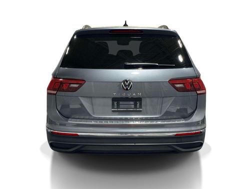Platinum Gray Metallic 2023 Volkswagen Tiguan 2.0T S