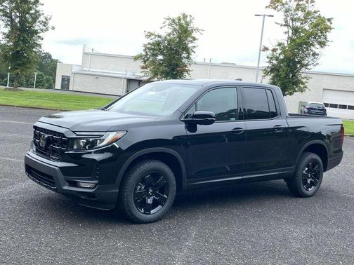2025 Honda Ridgeline Black