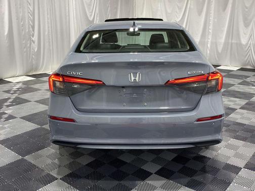 2024 Honda Civic Touring