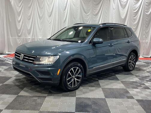 Blue Metallic 2020 Volkswagen Tiguan 2.0T SE