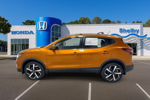 2022 Nissan Rogue Sport SL