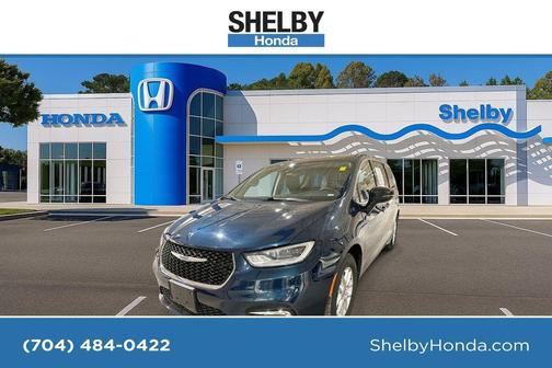 2024 Chrysler Pacifica Touring L