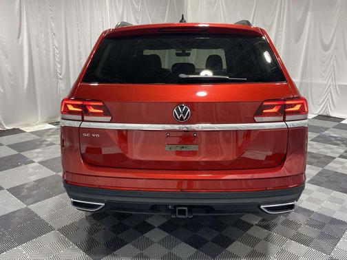 Red Metallic 2023 Volkswagen Atlas 3.6L SE w/Technology