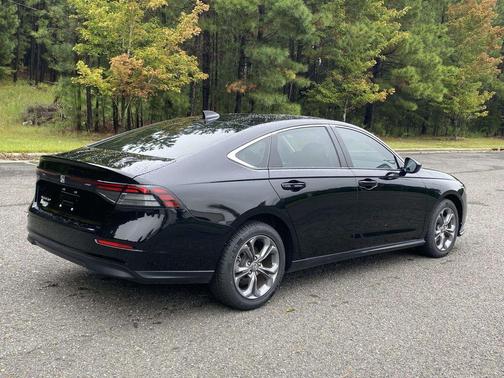 2023 Honda Accord EX 1.5T