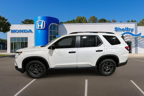 2025 Honda Pilot TrailSport
