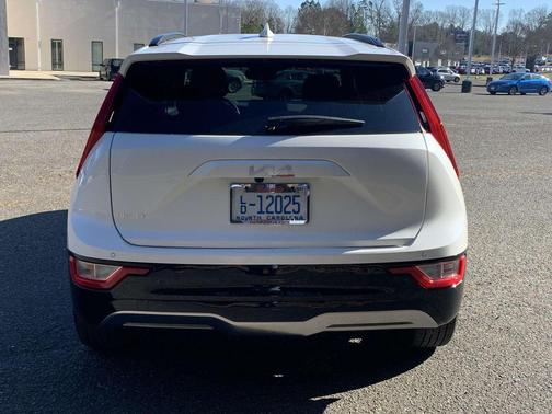 2024 Kia Niro EV Wind