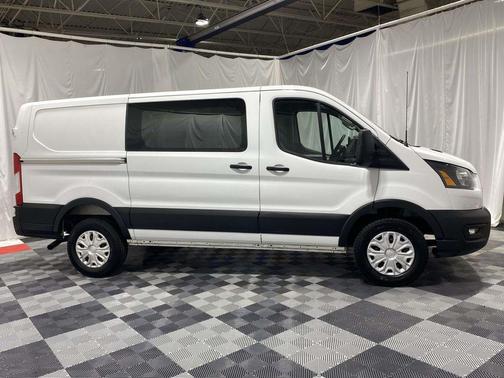 OXFORD WHITE 2025 Ford Transit-250 Base