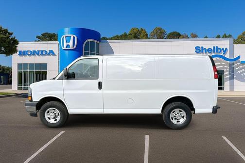 2024 Chevrolet Express 2500 RWD 2500 Regular Wheelbase WT