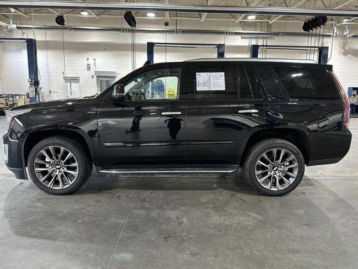 2020 Cadillac Escalade Premium Luxury