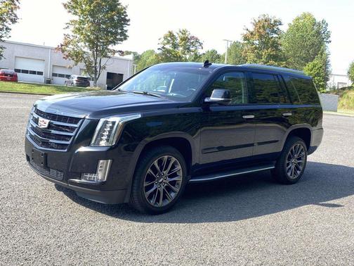 2020 Cadillac Escalade Premium Luxury