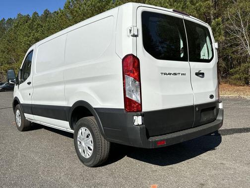 2024 Ford Transit-250 Base