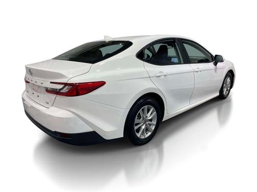 Ice Cap 2025 Toyota Camry LE