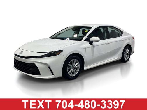 Ice Cap 2025 Toyota Camry LE