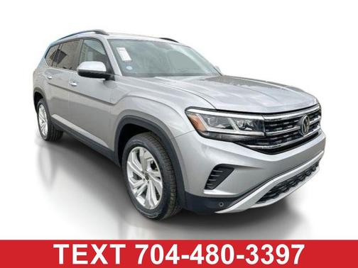 Silver Metallic 2023 Volkswagen Atlas 3.6L SE w/Technology