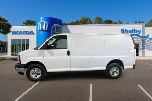 2024 GMC Savana 2500 Work Van
