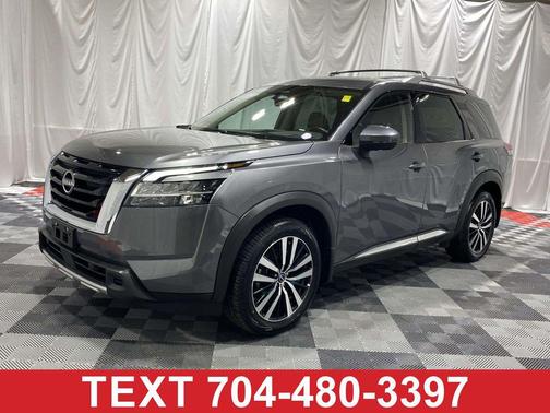 Gun Metallic 2023 Nissan Pathfinder Platinum 4WD
