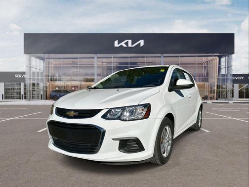 2020 Chevrolet Sonic FWD Hatchback 1FL 5-Door