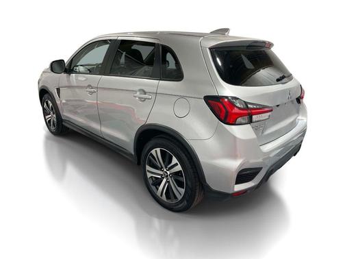 Alloy Silver Metallic 2022 Mitsubishi Outlander Sport SE