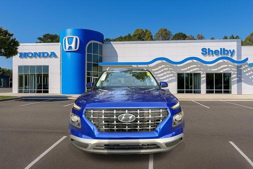 2025 Hyundai VENUE SEL