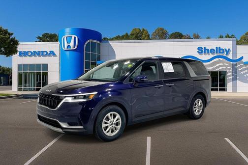 2024 Kia Carnival LX
