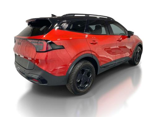 Runway Red/Black Roof 2026 Kia Sportage S