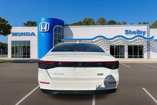 Platinum White Pearl 2025 Honda Accord Hybrid Touring