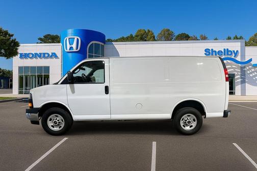 2024 GMC Savana 2500 Work Van