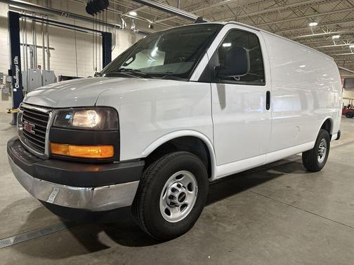 2024 GMC Savana 2500 Work Van