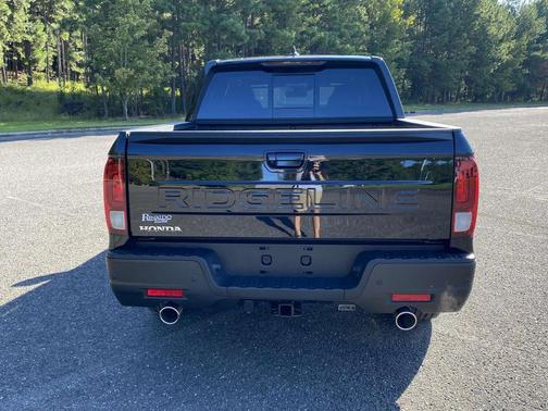 2025 Honda Ridgeline Black