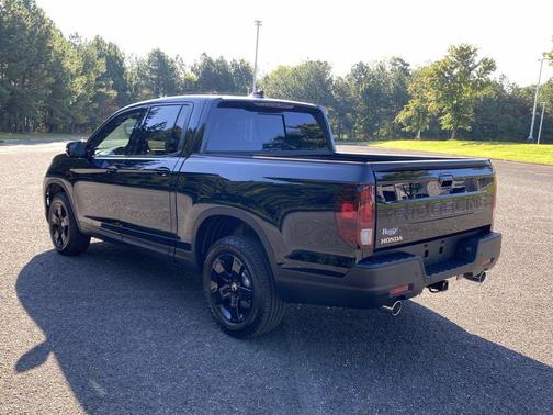 2025 Honda Ridgeline Black