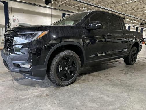 2025 Honda Ridgeline Black