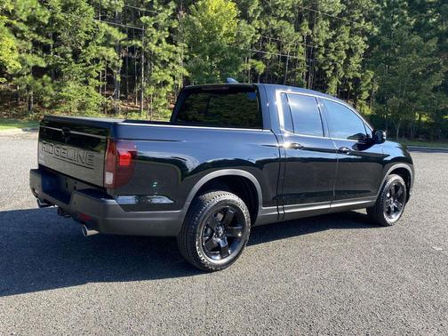2025 Honda Ridgeline Black