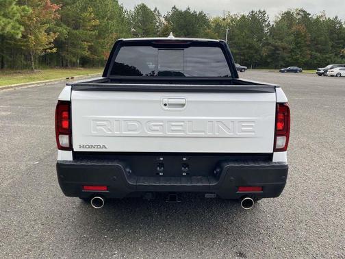 2025 Honda Ridgeline Black