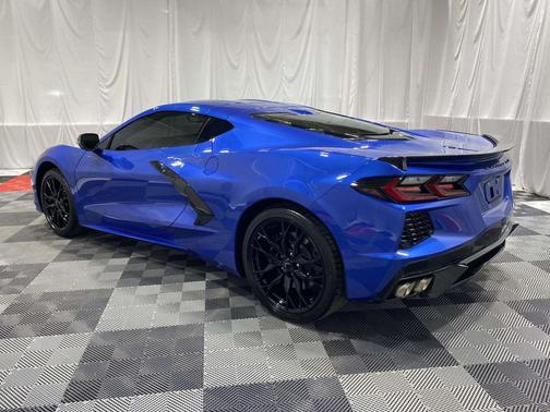 Elkhart Lake Blue Metallic 2023 Chevrolet Corvette Stingray w/2LT